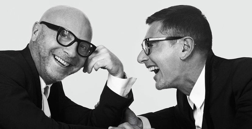 Dolce&Gabbana, el dúo de la moda italiana ha estado en el foco de atención por acusaciones de racismo, homofobia y varias salidas de tono.