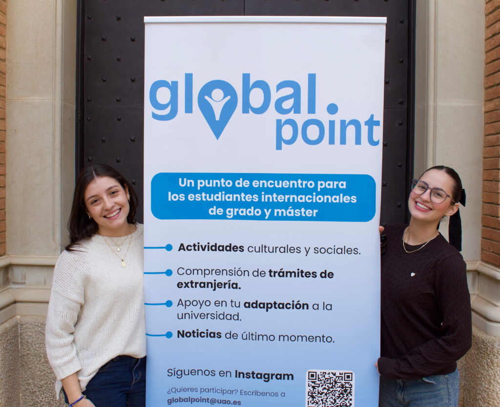 Isabela Callejas y Diana Salazar, presidenta y vicepresidenta de Global Point, durante la Semana Internacional UAO CEU.