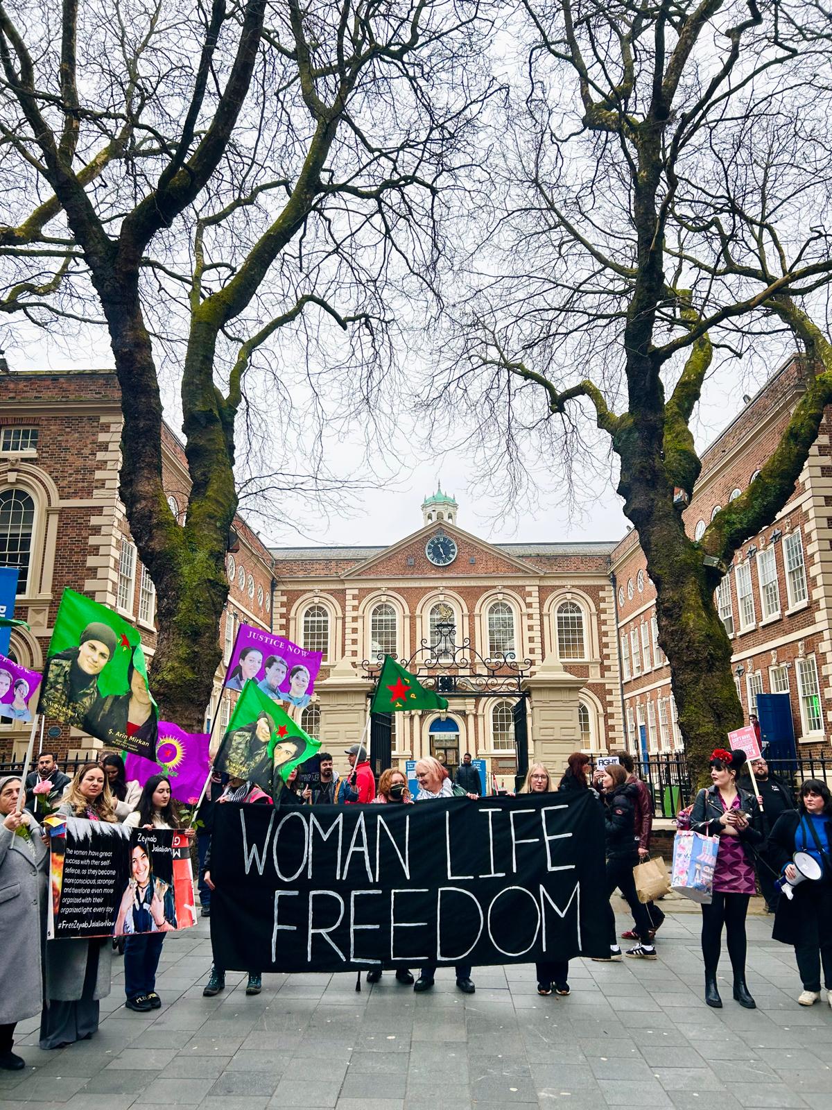 Manifestación por el día internacional de la mujer en Liverpool. Fuente: Flavia Monasterio