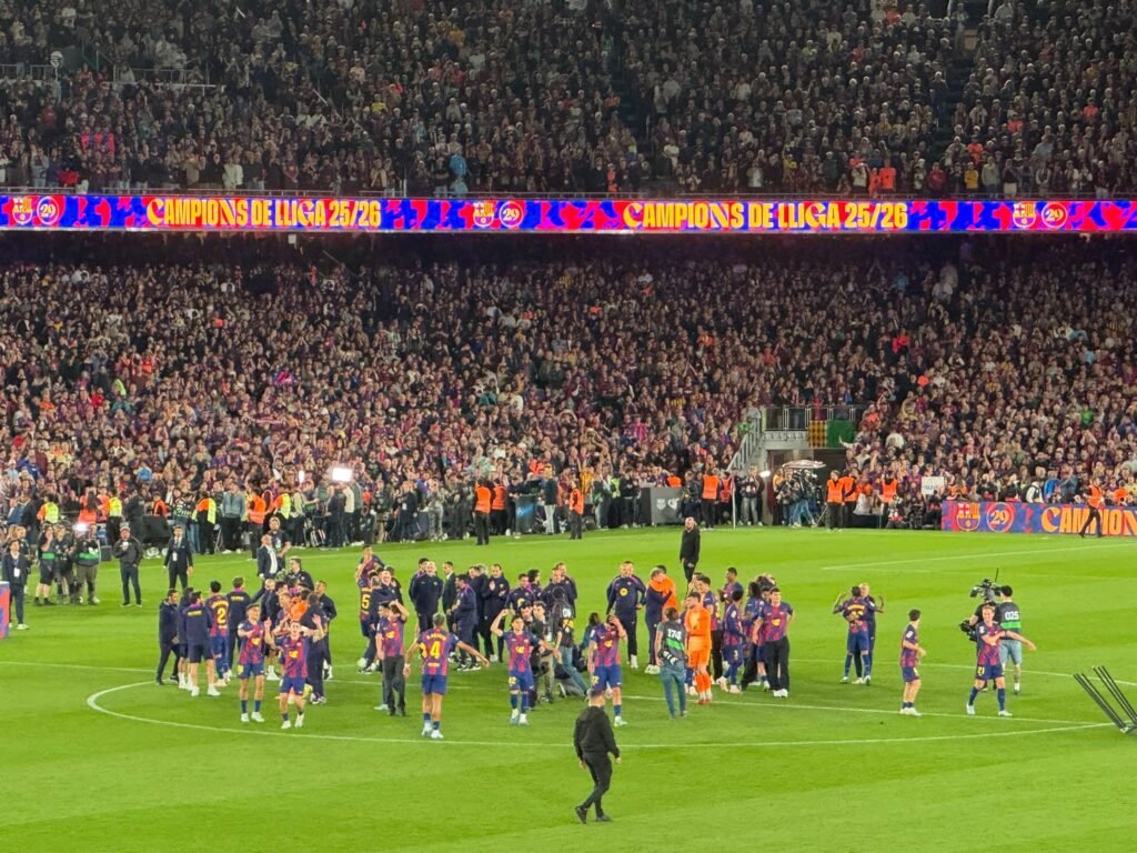 Jugadores celebrando la liga en el Spotify Camp Nou